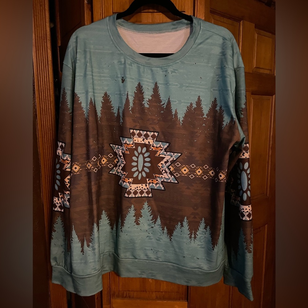Southwestern Pattern Sweatshirt